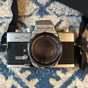 Minolta SR-T 101 film camera